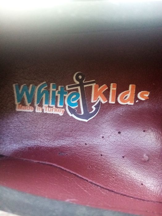 Для девочки туфли удобные