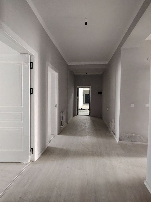 Tantana yaqinida kvartira zudlik bilan sotiladi