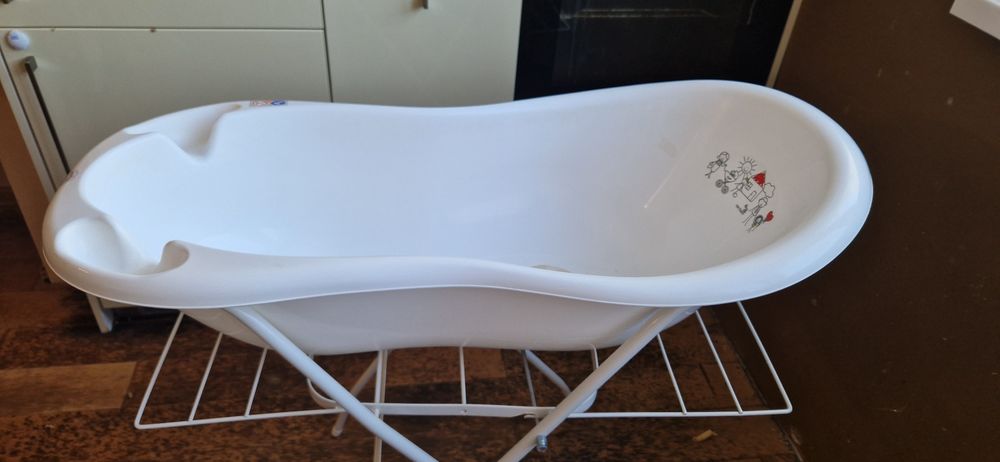 Ваничка със стойка