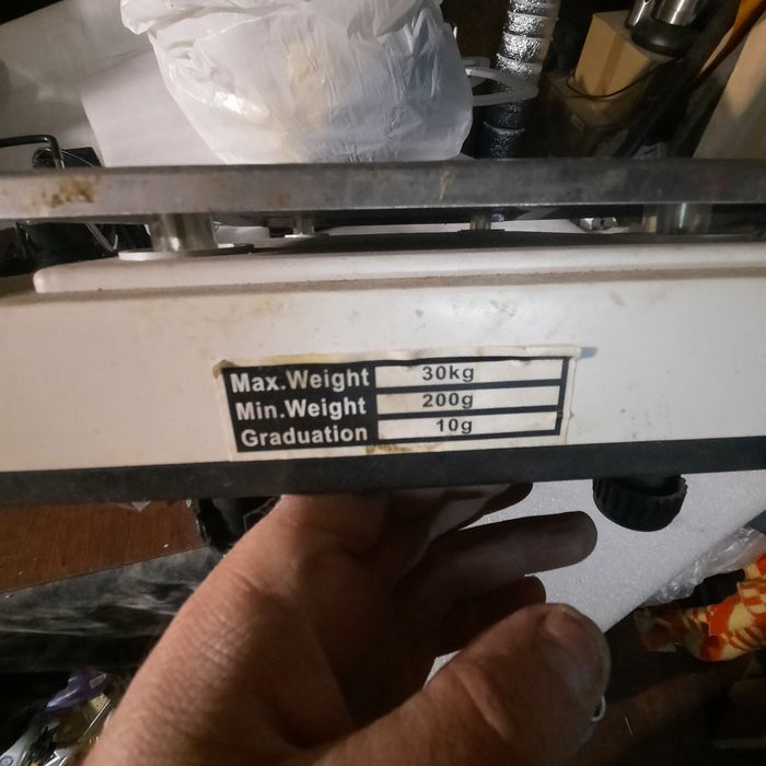 Продам весы электронные