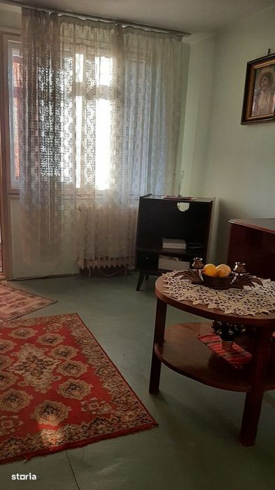Apartament Baba Novac stradal-bloc turn