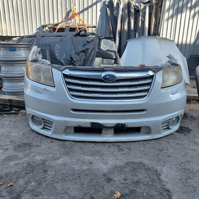 Фары и бампер на субару