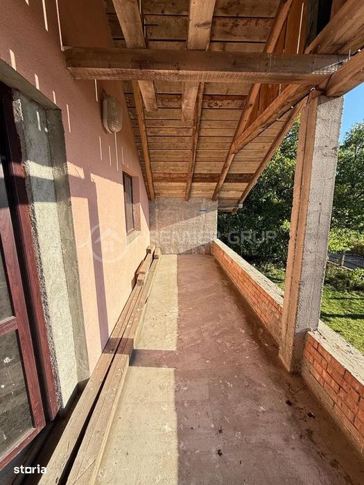 Casă 5 camere, Hadambu, 181mp