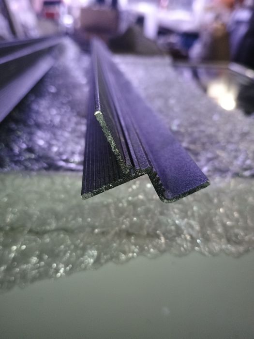 Профиль для теневого потолка.