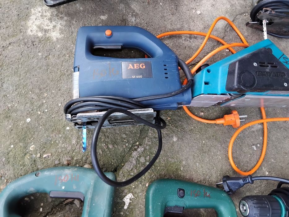 Vând scule electrice