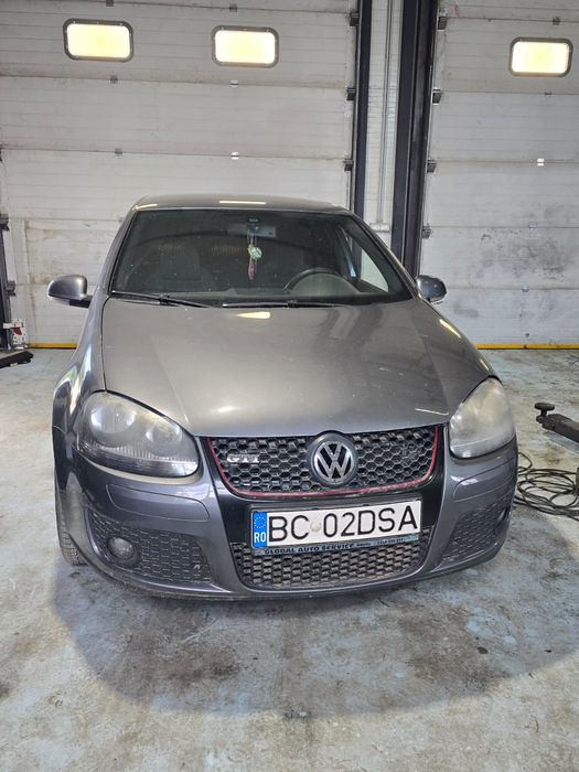 Dezmembrez golf 5 GTI 2.0 benzina