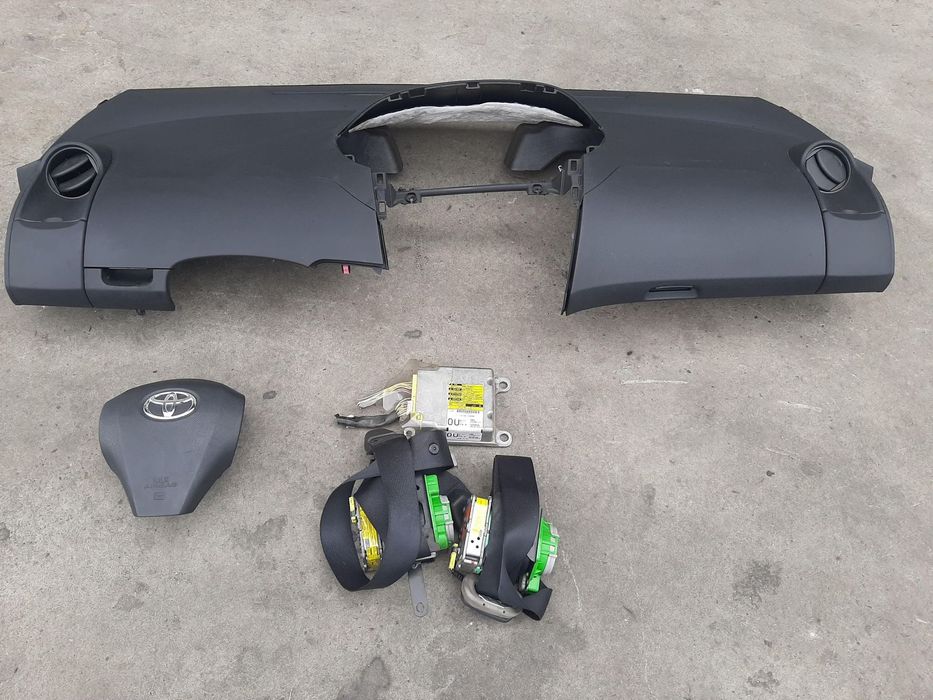 kit plansa bord  toyota yaris p9