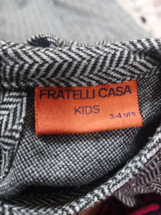 Платье на девочку на 3-4 годика