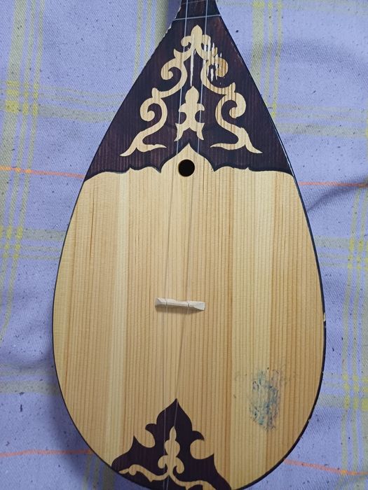 Домбыра на продажу