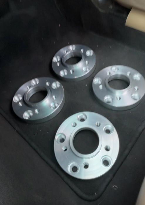 Baracuda Valvet R18 5*100