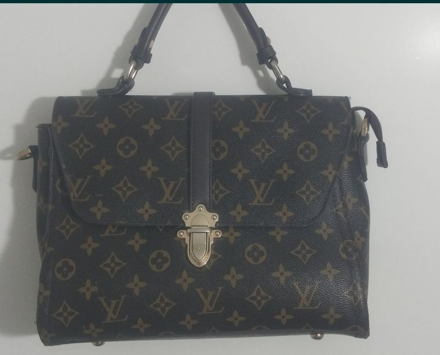 Продам Сумки LV и Chanel