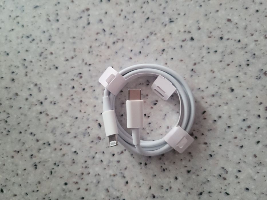 Проводам айфон провод