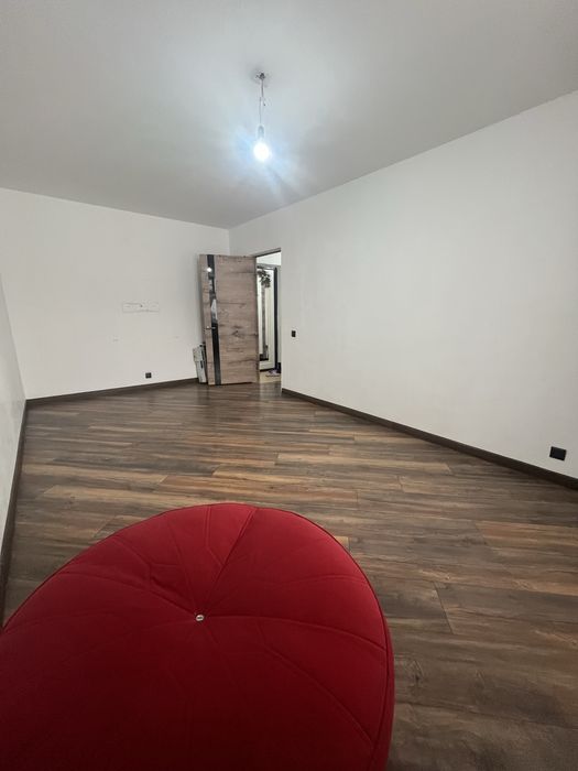 Сдам 2х комнатную квартиру