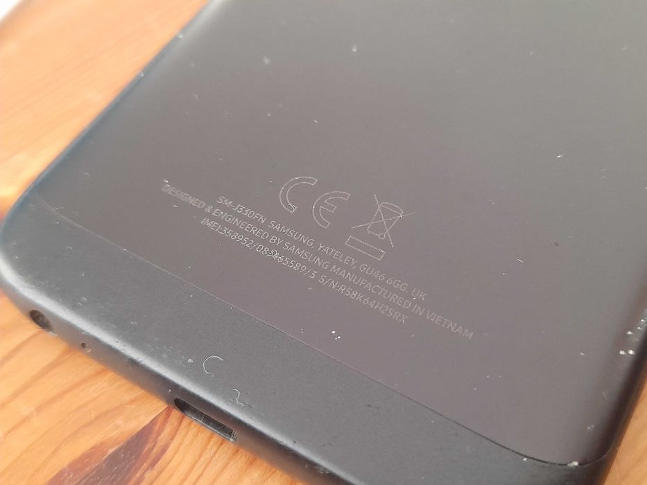 Samsung Galaxy J3 GB 16 GSM Смартфон Самсунг мобилен телефон черен