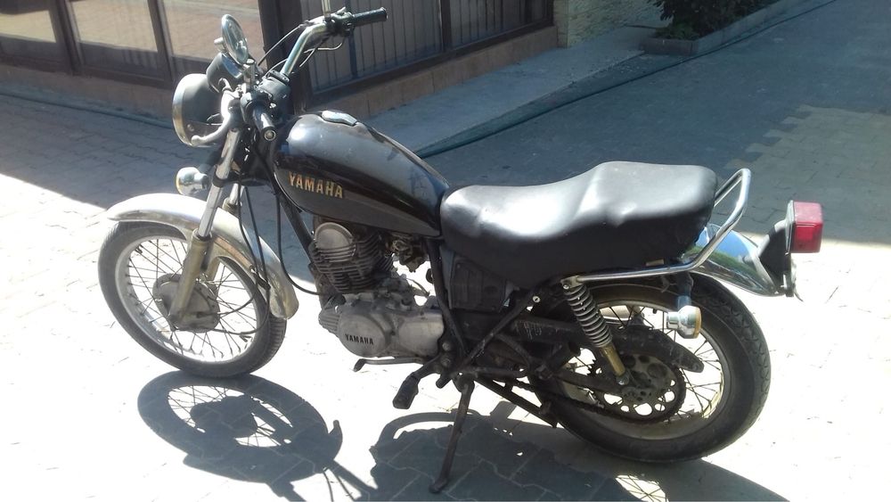Yamaha SR125 – motocicletă clasică, economică