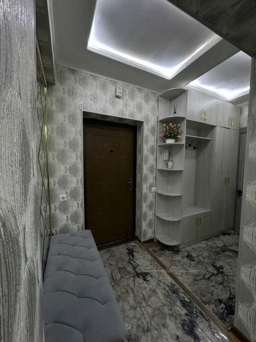 Б1 Срочно Сдается 2-ком квартира 16-квартл Метро Чиланзар - 90м2