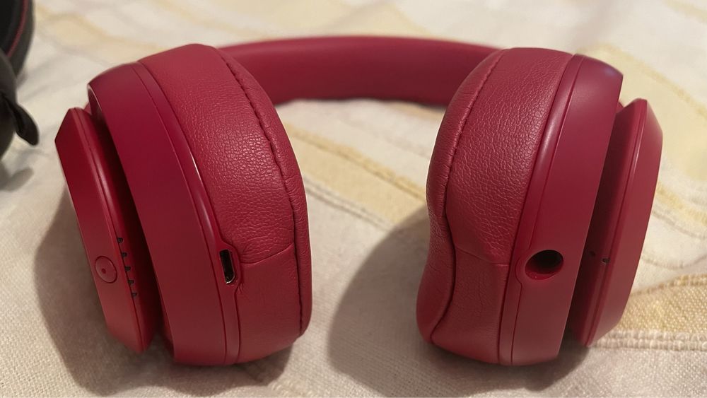 Casti Beats Studio3 Wireless, Over-Ear, Red