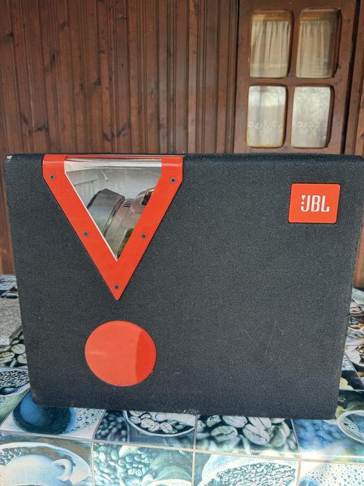 Subwoofer jbl + statie+ cabluri