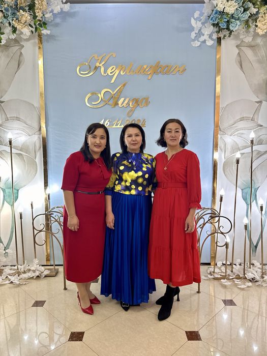 Вечерние платья,