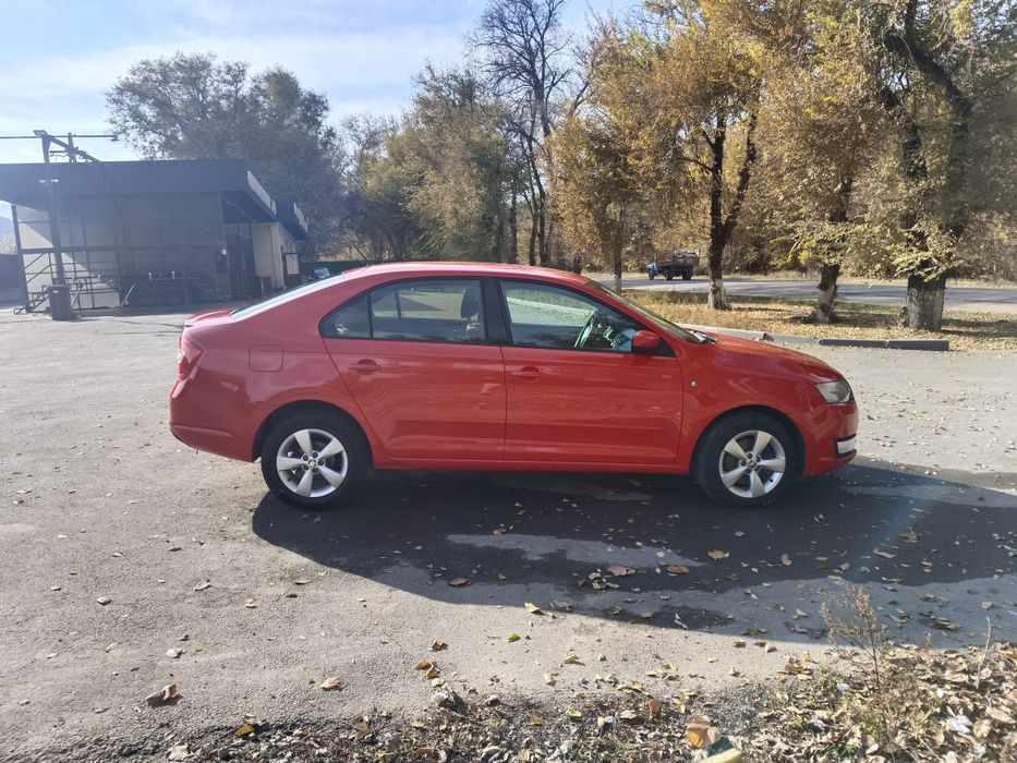 Продам Шкода Рапид!