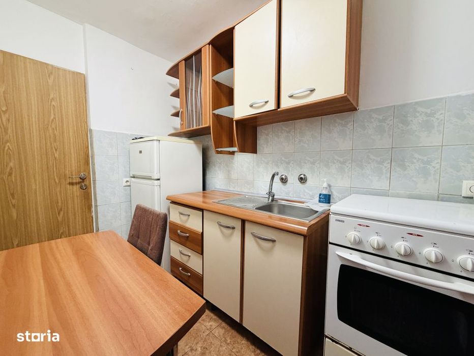 Apartament 1 camera, decomandat, 38mp utili, etaj 1, zona Circumvalati