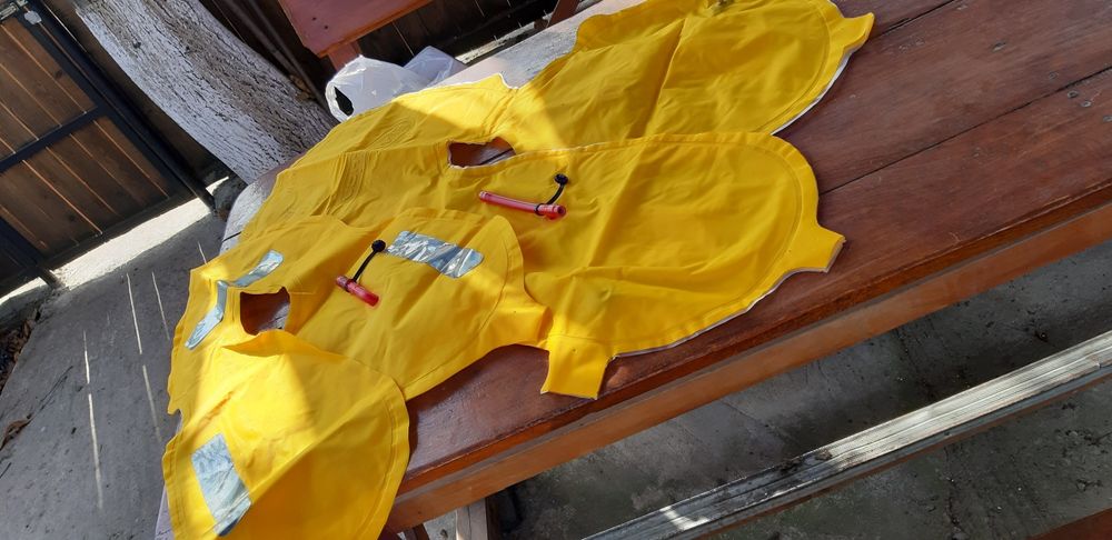 Veste de salvare noi