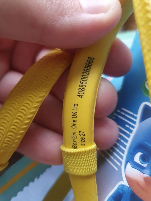 Papuci cu Eroii în pijama