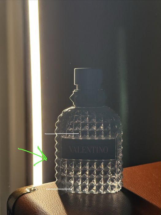 Valentino Born in Roma uomo