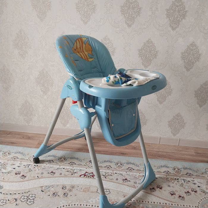 Стульчик для кормления