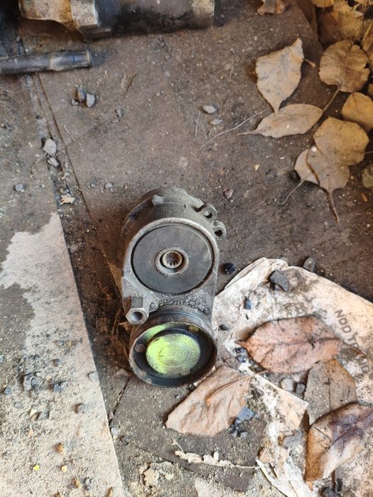 Продам запчасти оптом