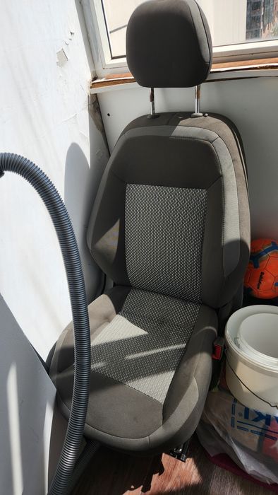 Шефроле кобальт передний пасажирский