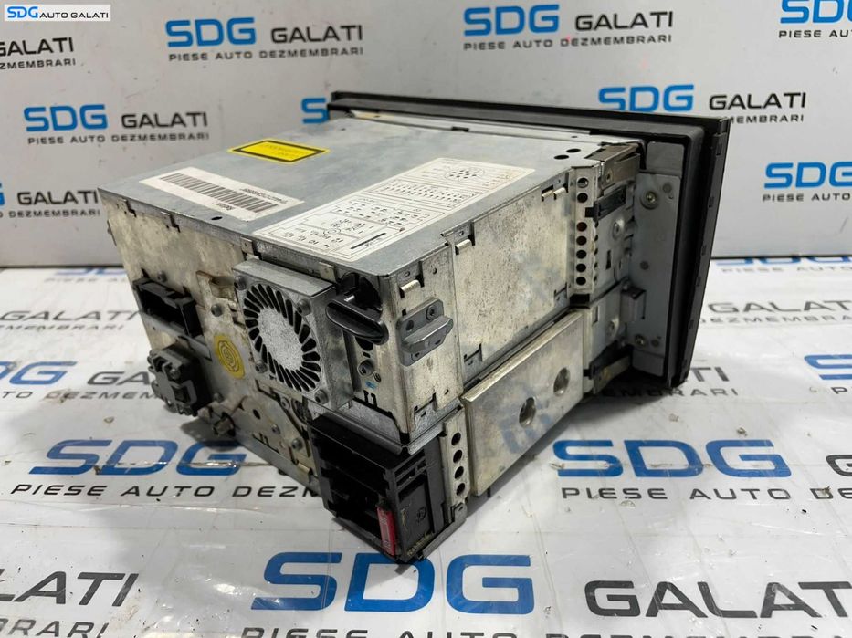 Radio CD Player Navigatie Mare Navigatie Plus Audi A4 B7 2004 - 2008 Cod 8E0035192B 8618842961 [L4699]