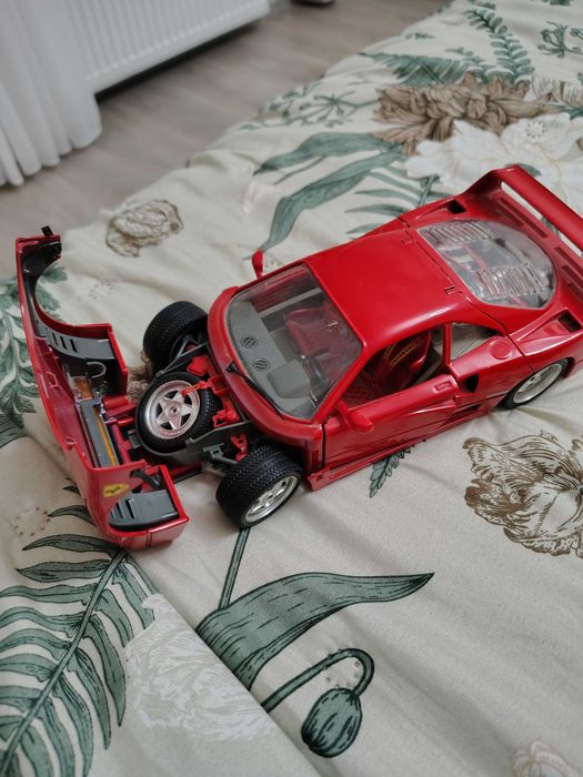 Mașina de colecție ferrari