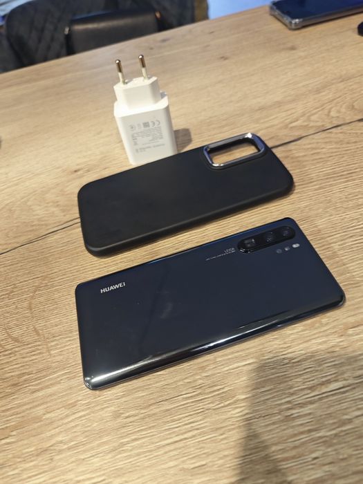 Huawei P30 Pro – 128GB/8GB RAM – Отлично състояние (Google Services)