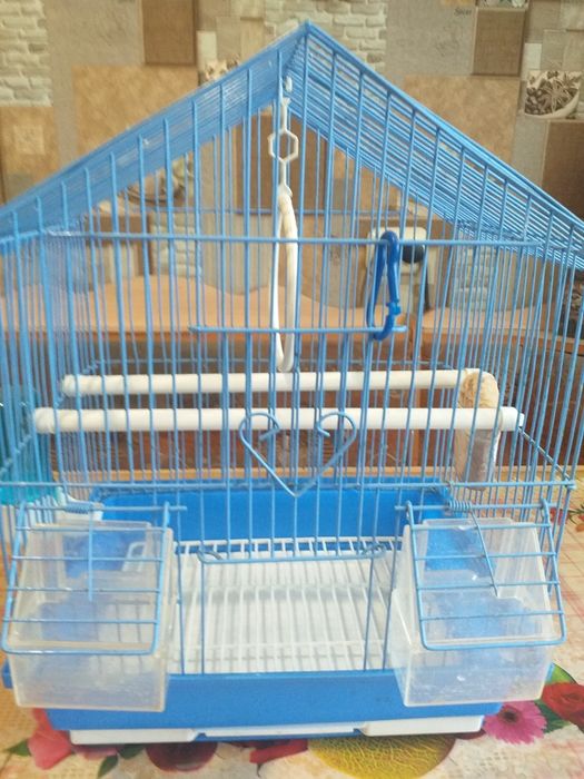 Продам клетку попугая