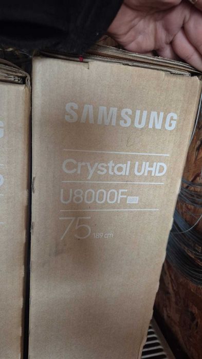 Black Friday - Televizor Samsung 75" 4K UE75U8000F 189 cm, model 2025, Nou - folosit o data