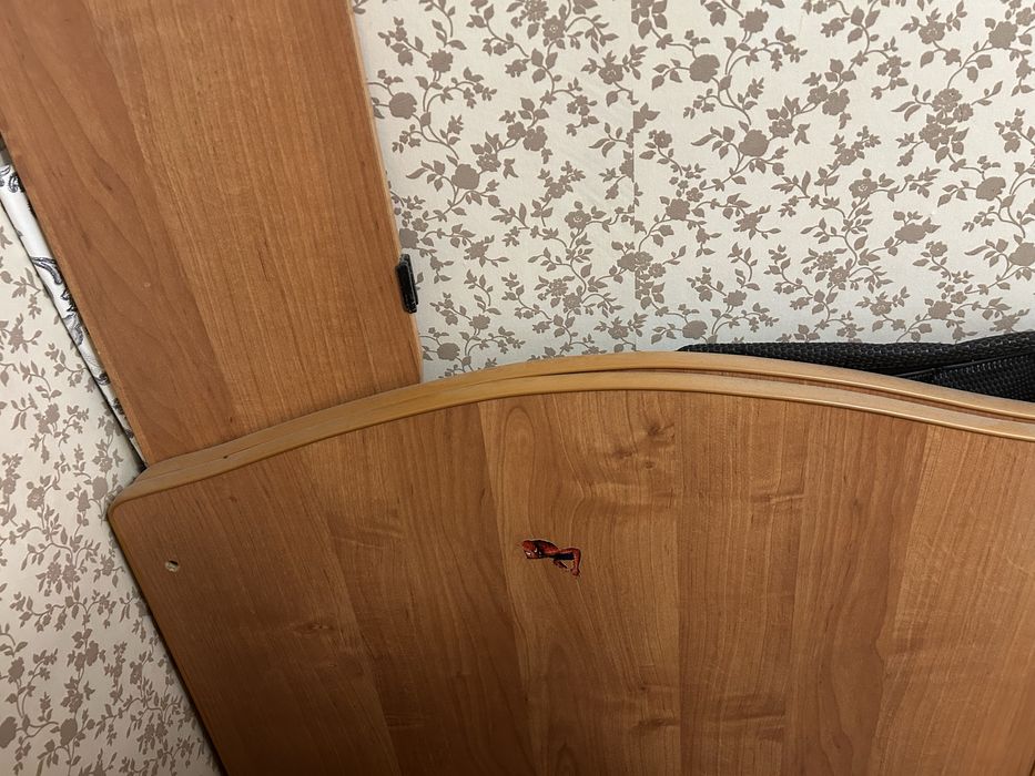 Продам детскую кроватку