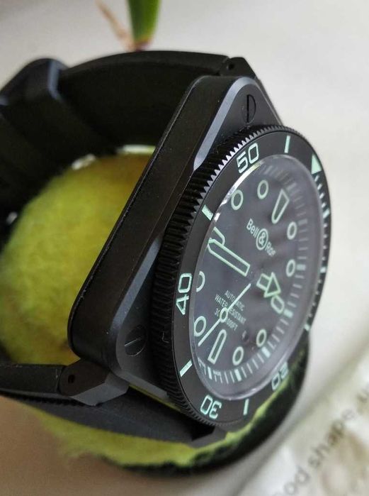 Керамические часы Bell & Ross