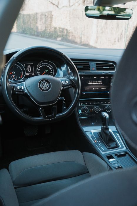 VOLKSWAGEN Golf 2018 — imagine 5