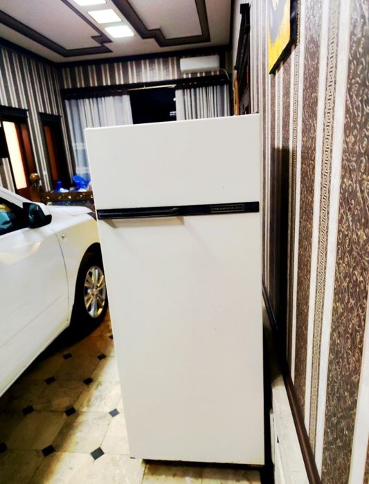 Тезда сотилади Холодильник ажойиб