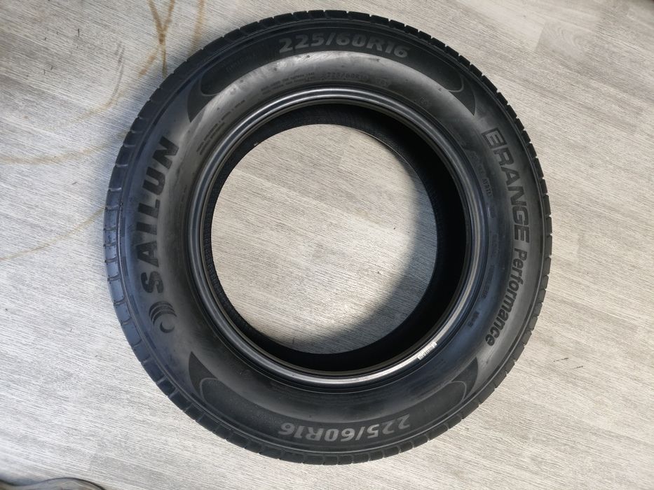 225/60/16 резина летняя