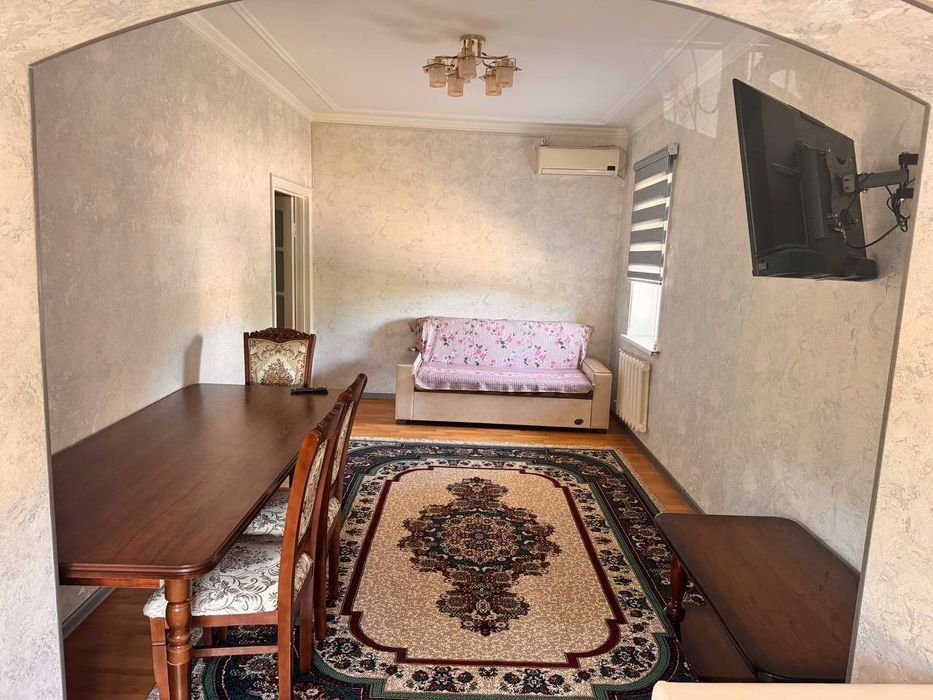 Аренда срочно 2/2/5 Кадышева базар