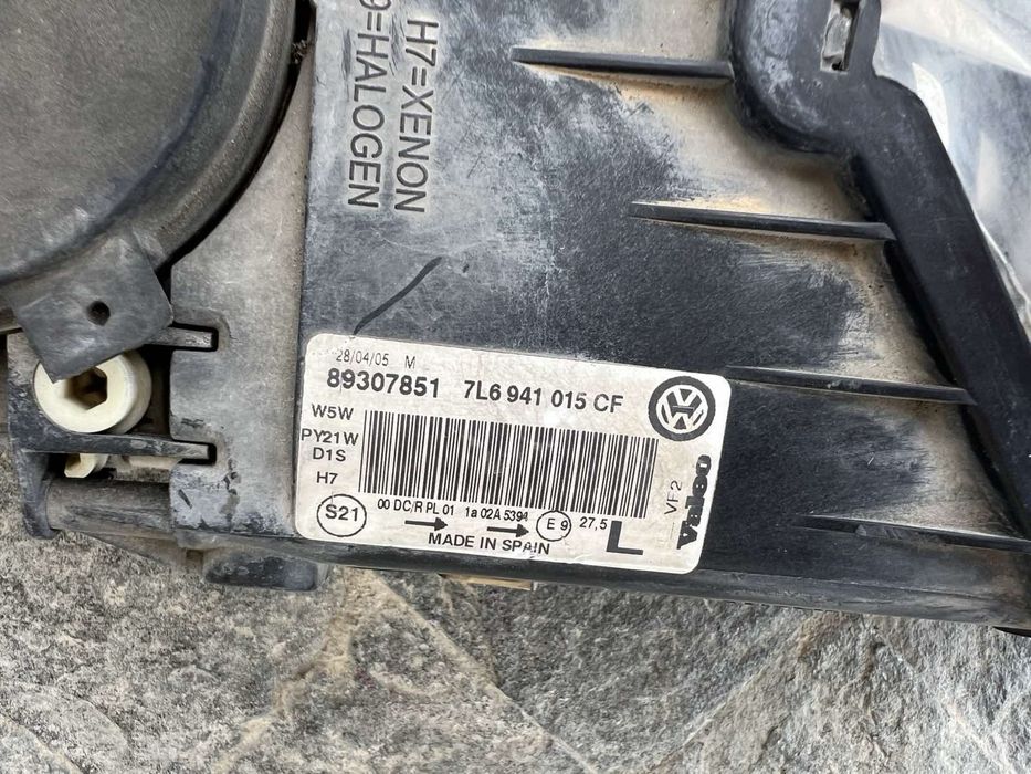 Ляв ксенонов фар за WV Touareg