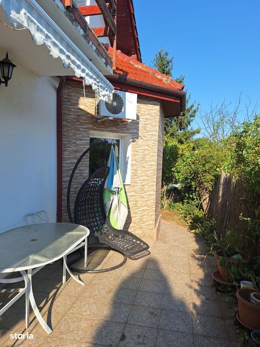 Casă cu piscină gata de utilizare