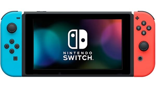 Nintendo Switch + большой кейс + маленький кейс + 3 игры