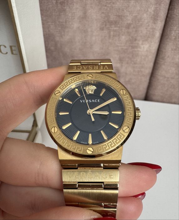 Versace дамски часовник