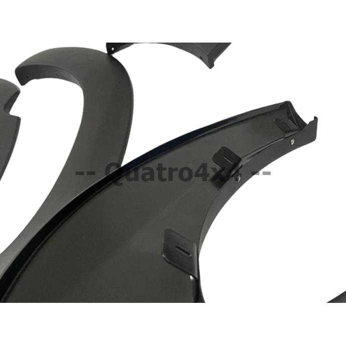 Overfendere extensii roti Toyota Hilux Vigo 2004-2011