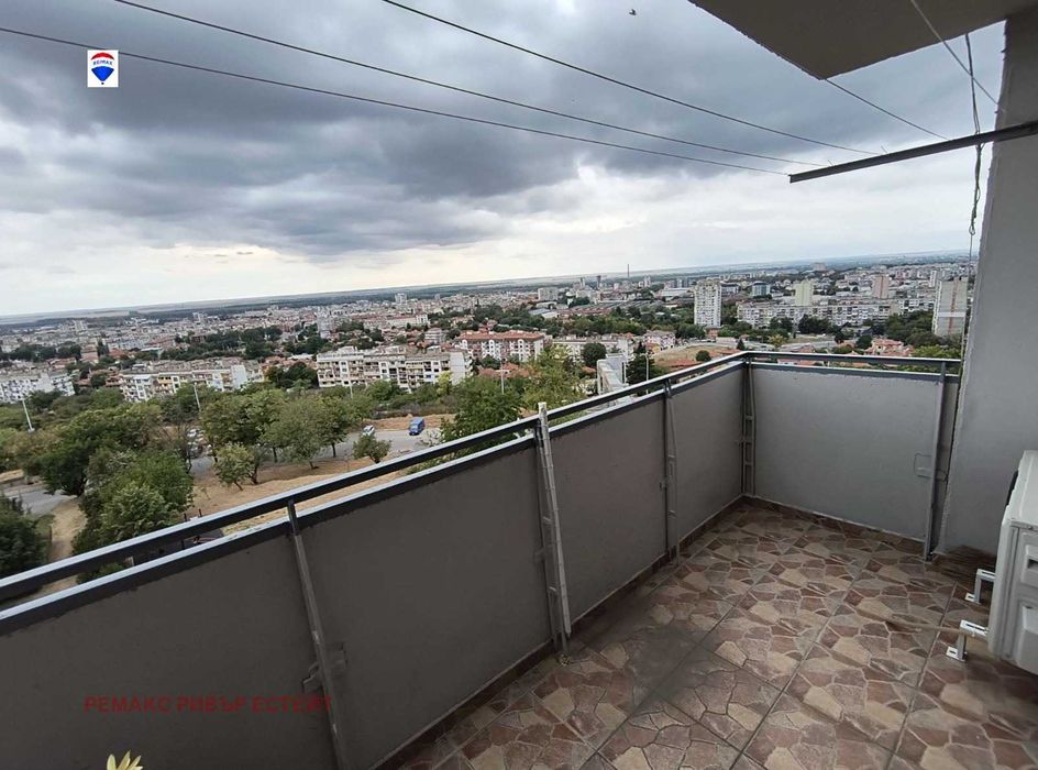 Продава се Четиристаен апартамент в Русе, Чародейка - Север - 103 кв.м за 1135 €/кв.м - Снимка #5