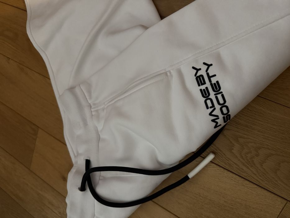 Долнище Made by society