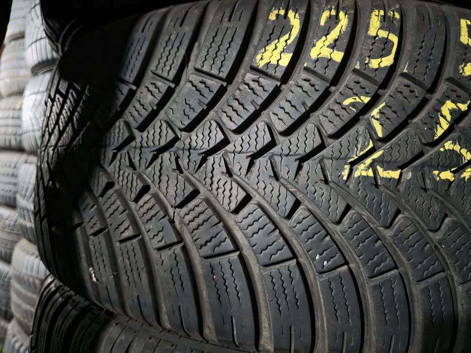 4бр Зимни гуми 225 55 16 - Falken